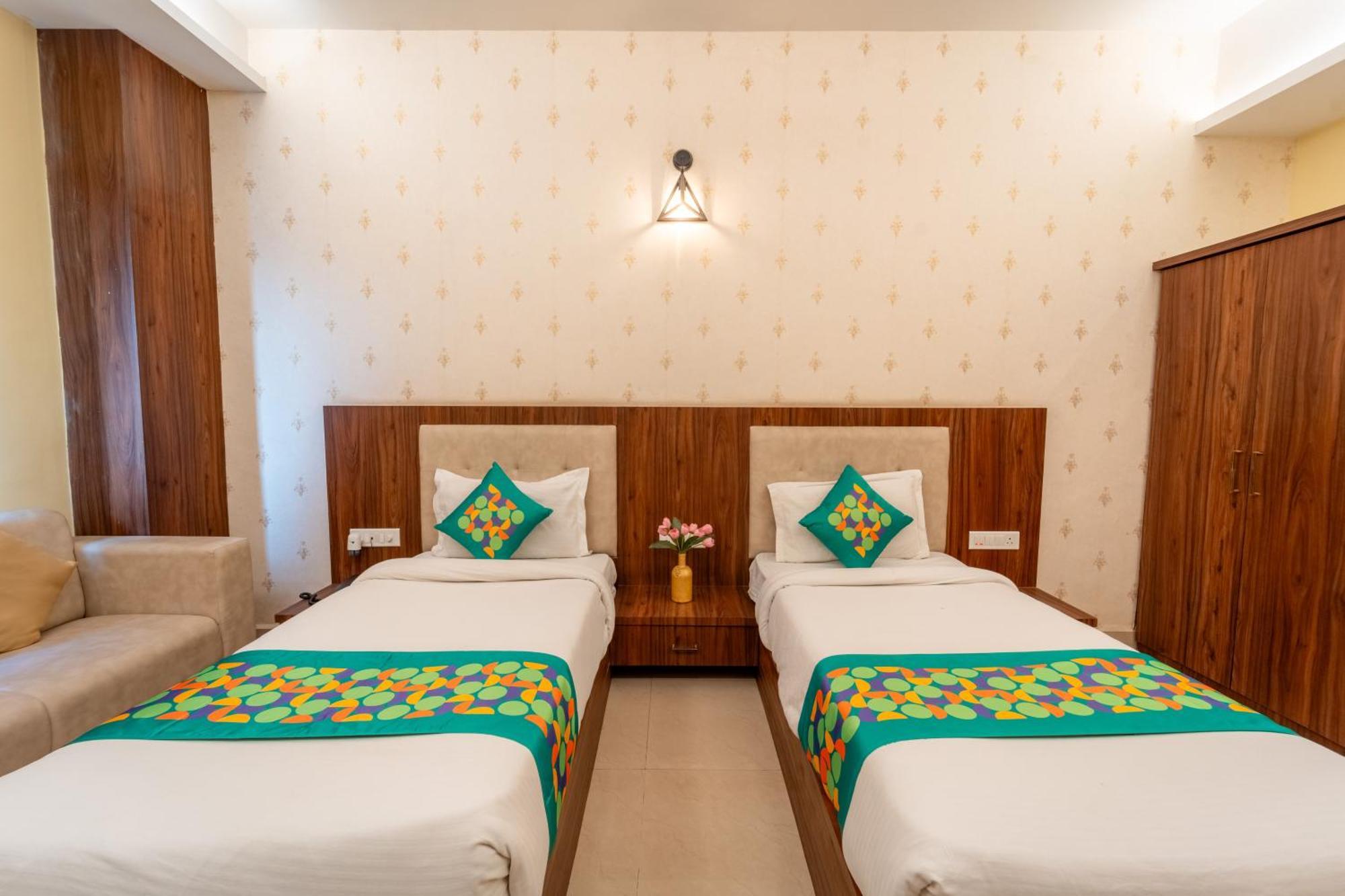 Treebo Premium Zorba Hotel Bhopal Exterior foto