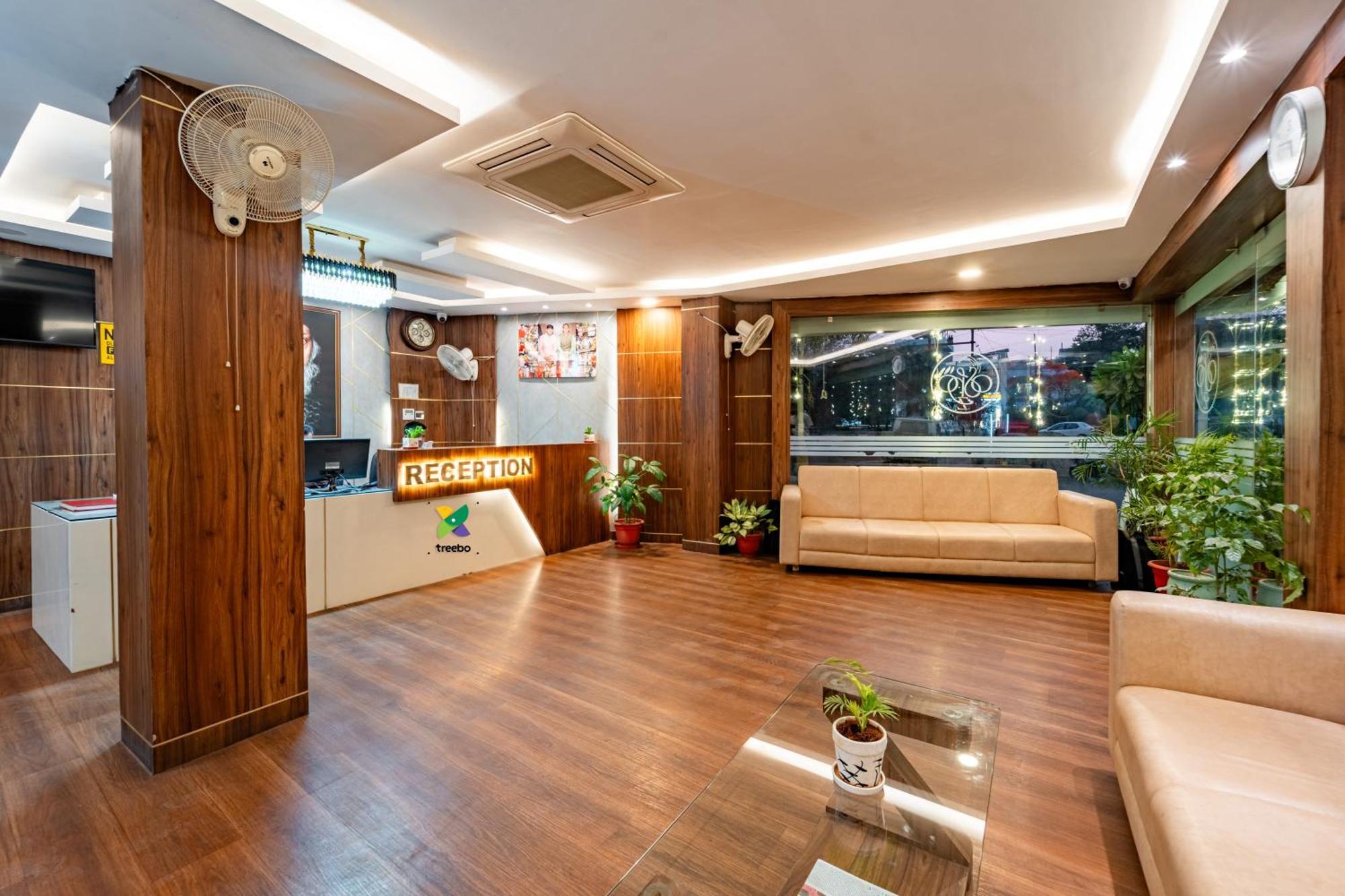 Treebo Premium Zorba Hotel Bhopal Exterior foto